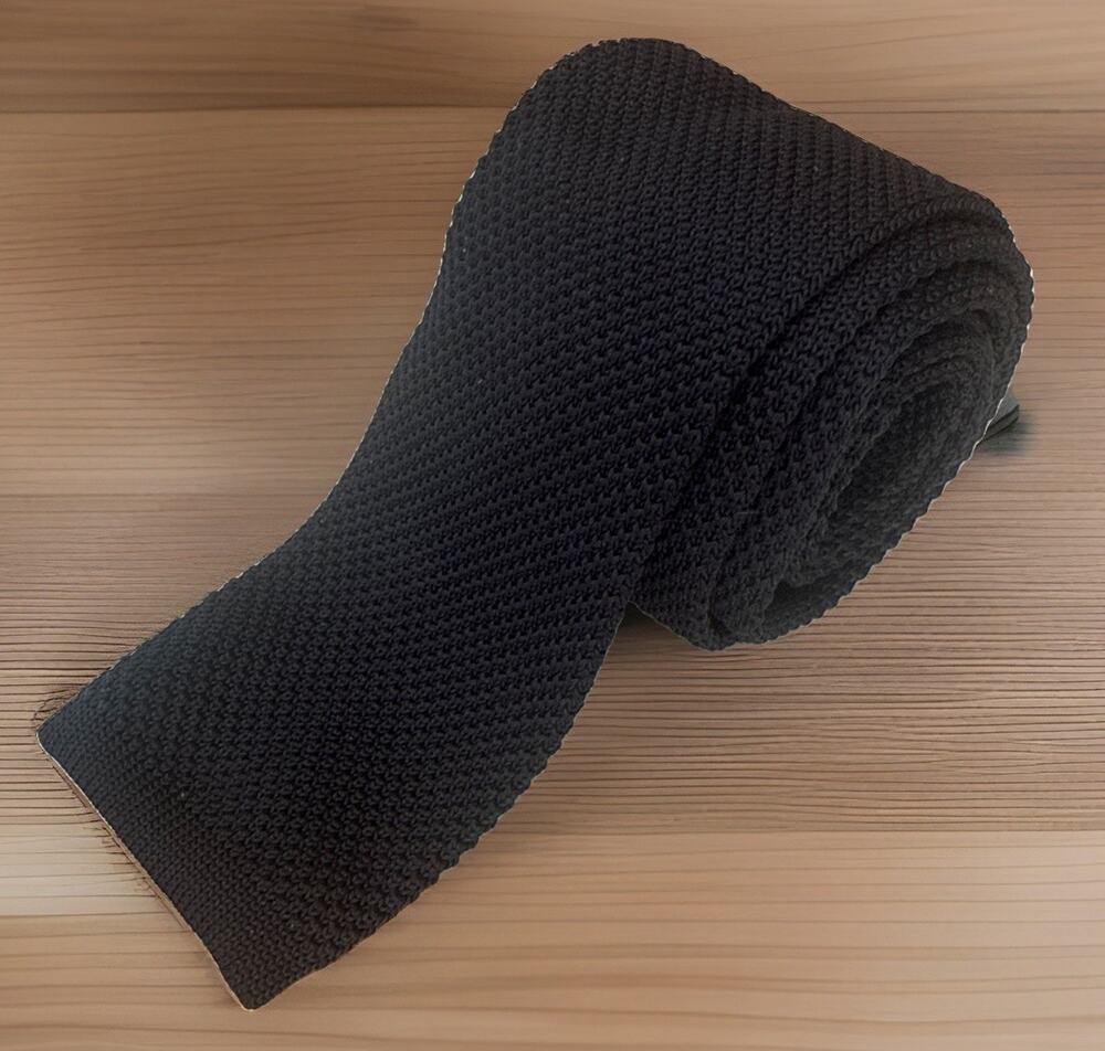 SERO New England Classics Mens Black Polyester Knit Neck Tie Career Academia 57